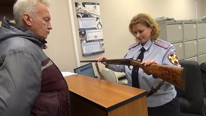 Чем грозит просроченное разрешение на оружие?
